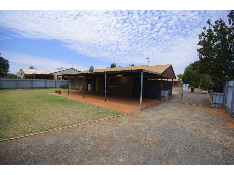 11 Pelusey Way, Nickol WA 6714