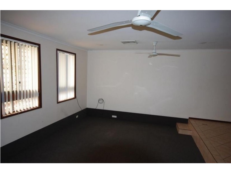 4 Sing Place, Pegs Creek WA 6714