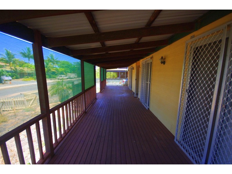 17 Bruce Way, Point Samson WA 6720