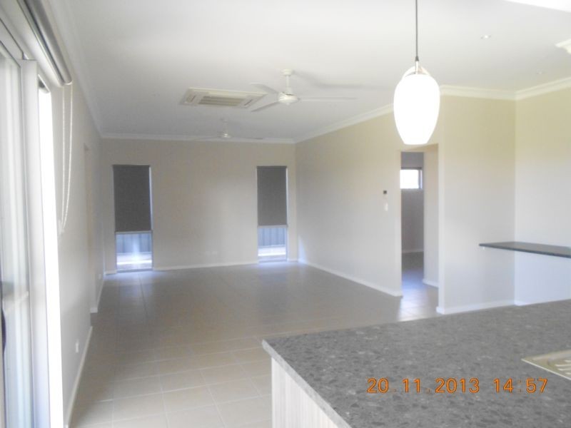 7 Jankurna Street, Baynton WA 6714