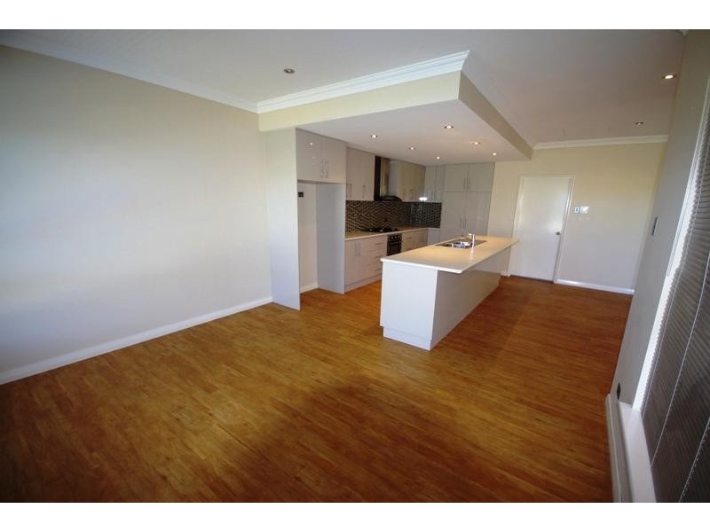 27B Moynes Court, Baynton WA 6714