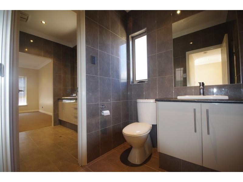 27B Moynes Court, Baynton WA 6714