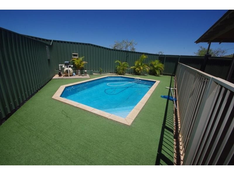 27B Moynes Court, Baynton WA 6714