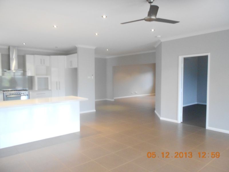 73 Mujira Ramble, Baynton WA 6714