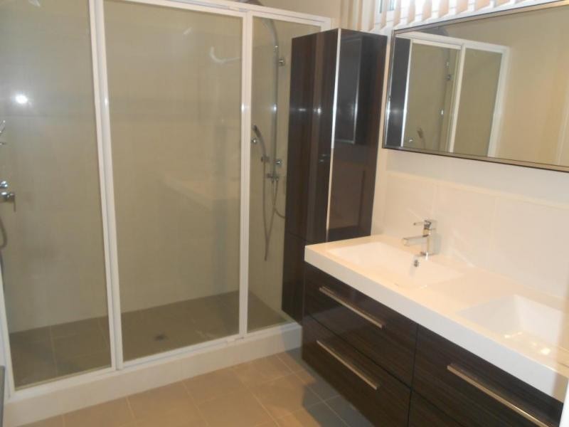 28 Marri Marri Parade, Baynton WA 6714