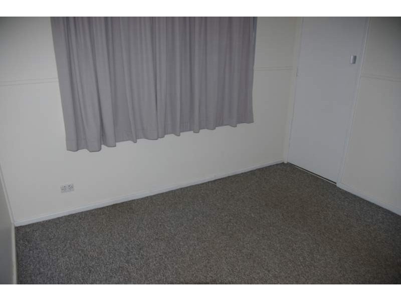 11 Murchison Crescent, Dampier WA 6713