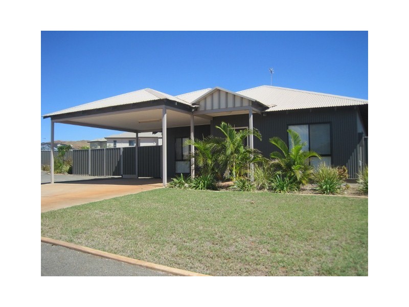 12 Moynes Court, Baynton WA 6714