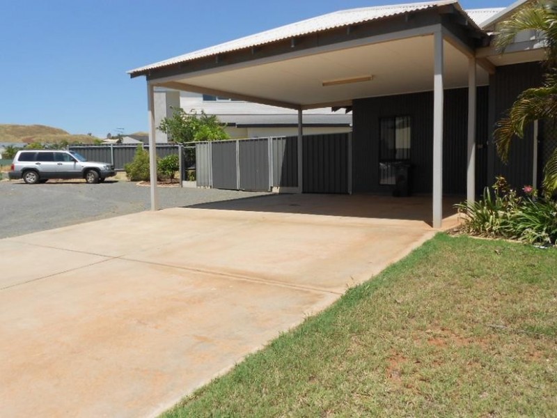 12 Moynes Court, Baynton WA 6714