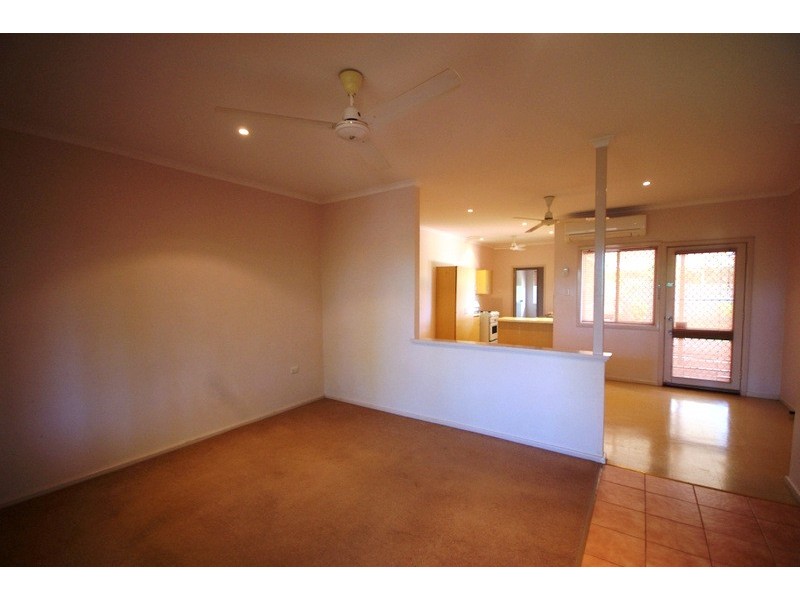 8E Lathwell Close, Nickol WA 6714