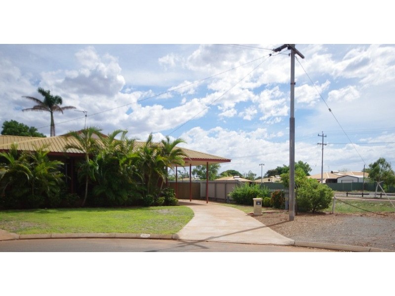 8E Lathwell Close, Nickol WA 6714