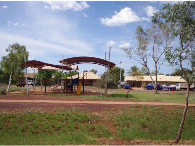 8E Lathwell Close, Nickol WA 6714