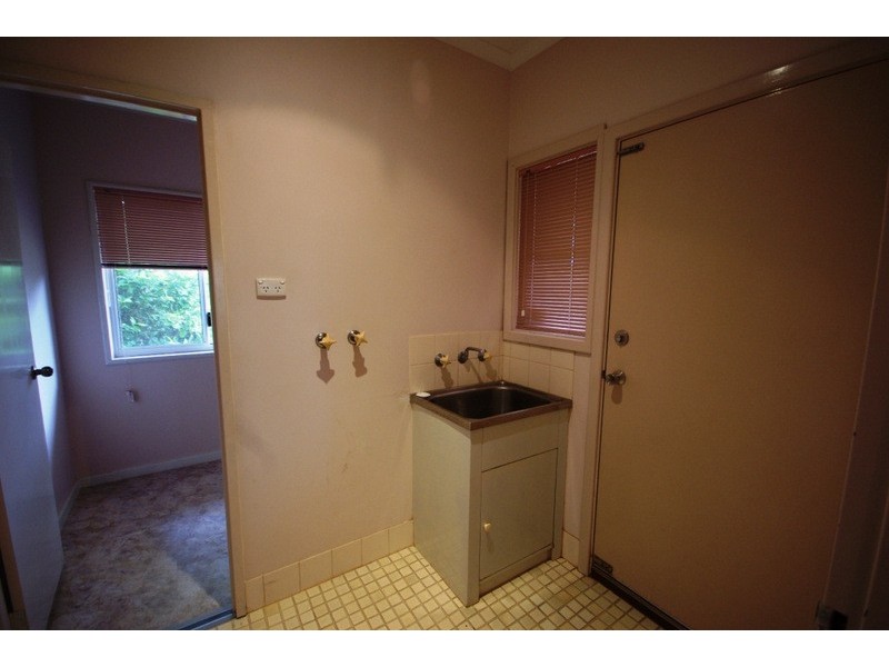 8E Lathwell Close, Nickol WA 6714