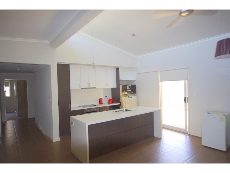 4/501 Padbury Way, Bulgarra WA 6714