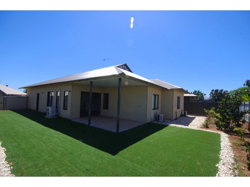 16 Finch Street, Nickol WA 6714