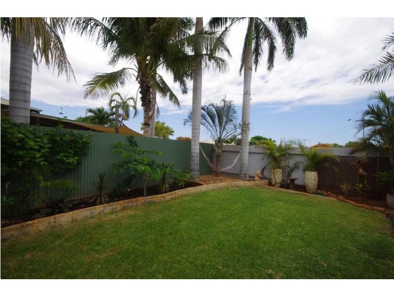 8F Wedge Place, Millars Well WA 6714