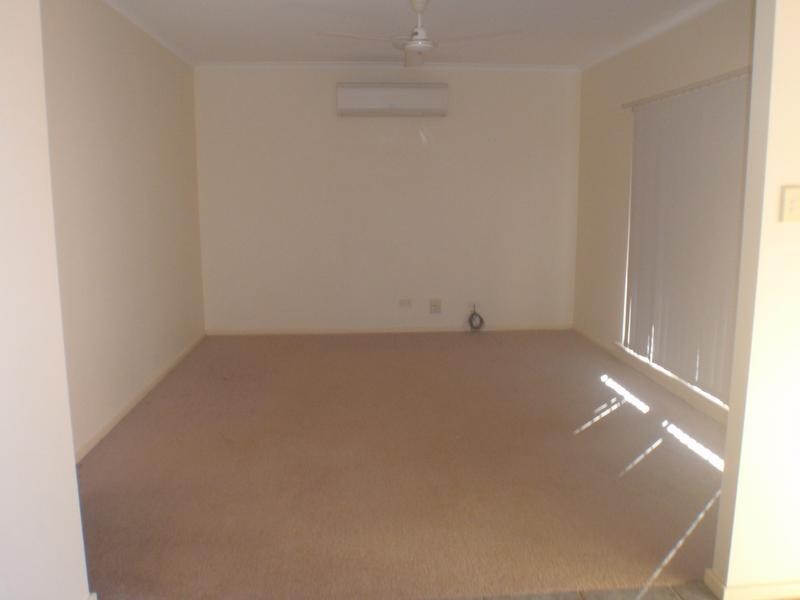 26 McCamey Loop, Baynton WA 6714