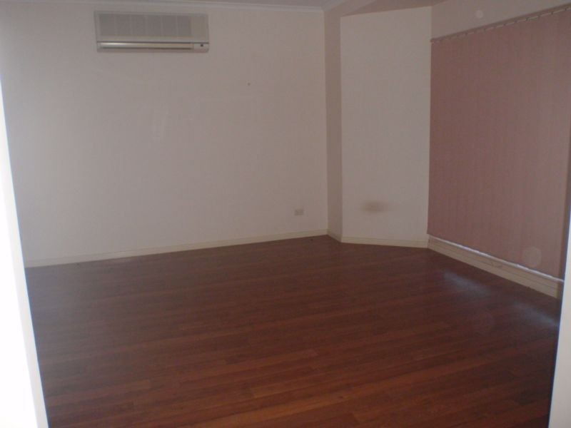 17 Stickney Way, Baynton WA 6714