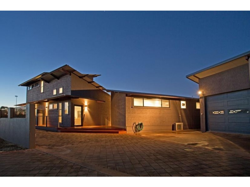 1 Smokebush Street, Nickol WA 6714