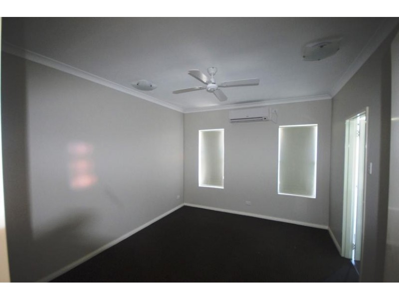 16 Finch Street, Nickol WA 6714