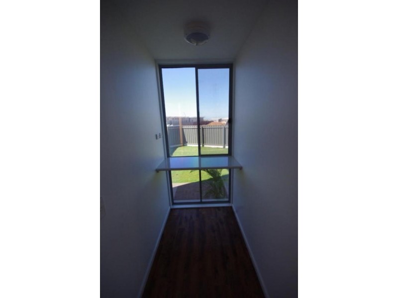 21 Balyarra Parkway, Baynton WA 6714