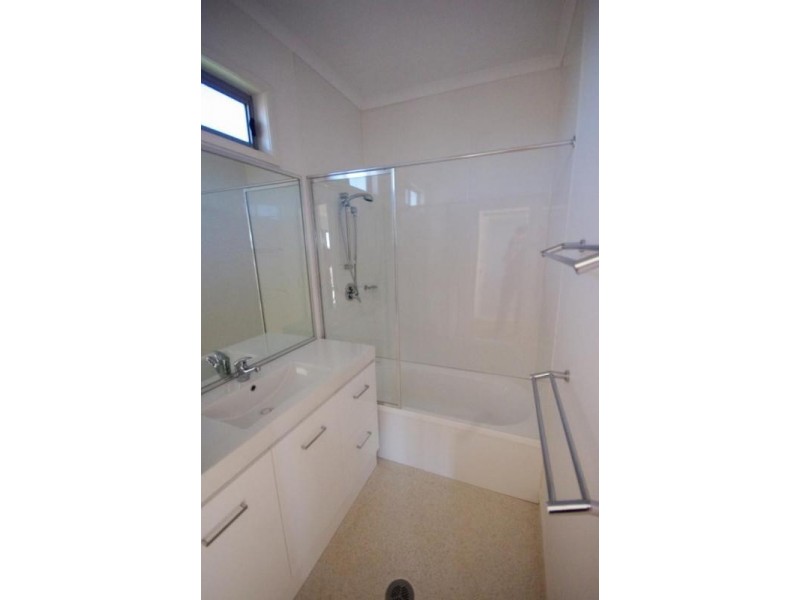 21 Balyarra Parkway, Baynton WA 6714