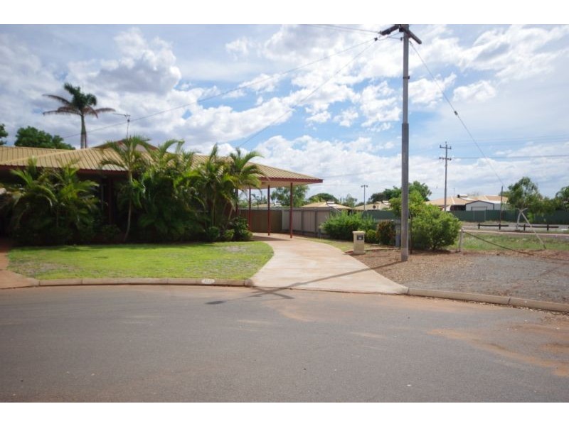 8E Lathwell Close, Nickol WA 6714
