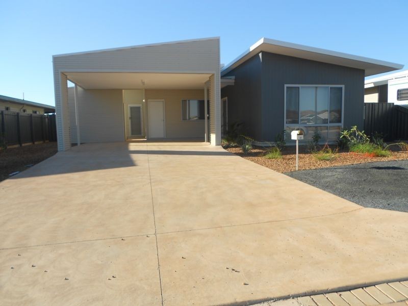 17 Jadura Crescent, Baynton WA 6714