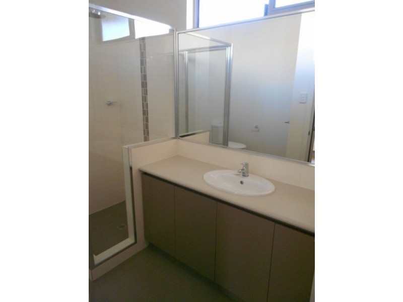 17 Jadura Crescent, Baynton WA 6714