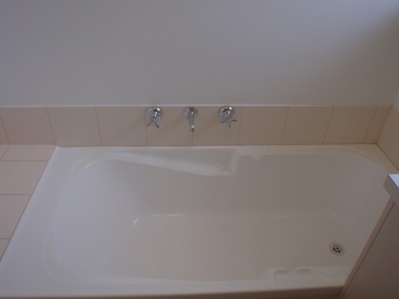 16 Armstrong Drive, Baynton WA 6714