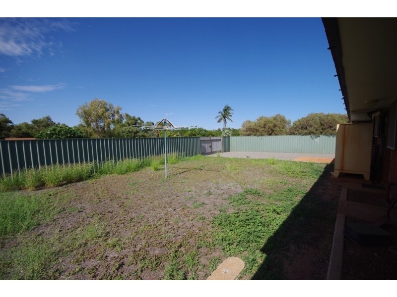 15 Gascoyne Crescent, Dampier WA 6713