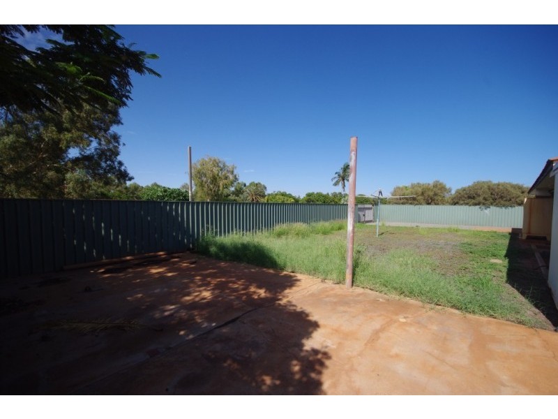 15 Gascoyne Crescent, Dampier WA 6713