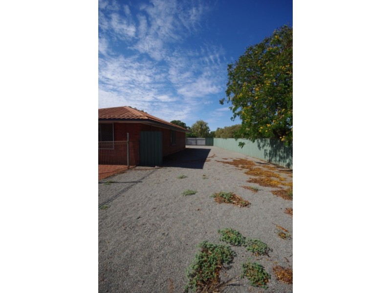 15 Gascoyne Crescent, Dampier WA 6713