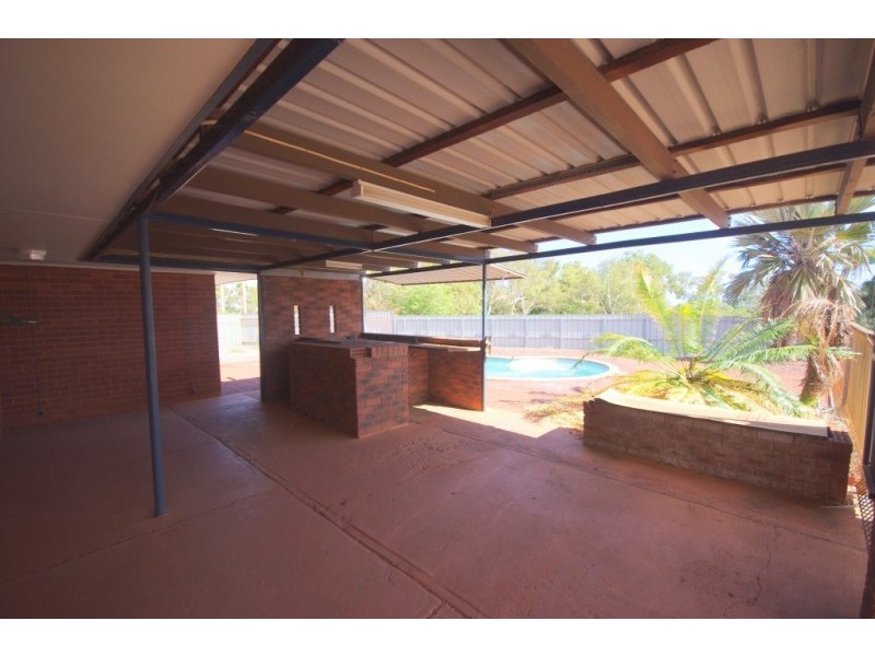 15 Gascoyne Crescent, Dampier WA 6713