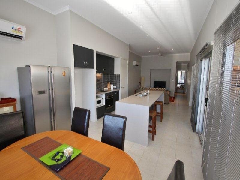 130 Bajamalu Drive, Baynton WA 6714