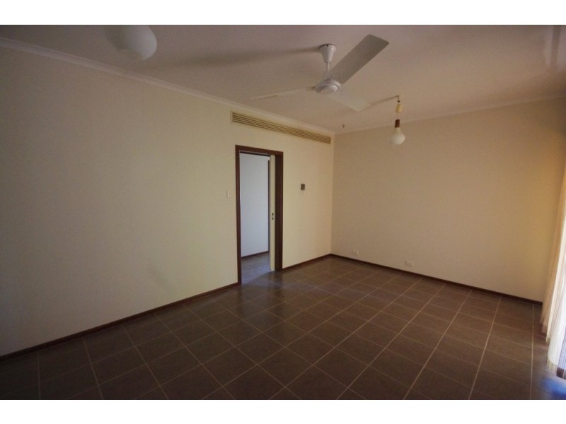 11 Bateman Court, Millars Well WA 6714