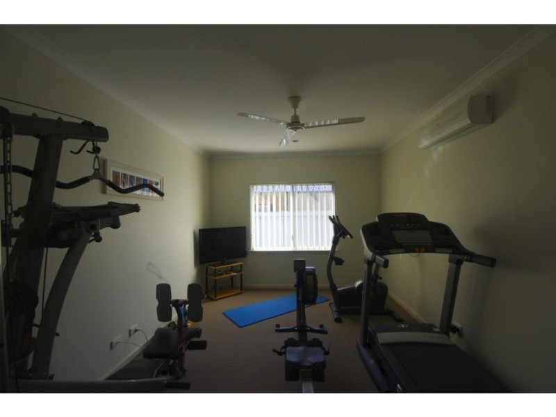 16 Bowerbird Drive, Nickol WA 6714