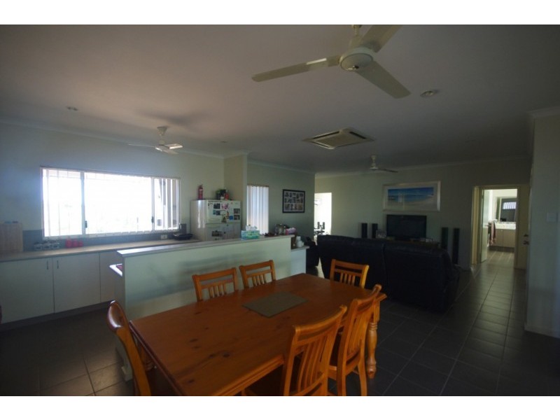 16 Bowerbird Drive, Nickol WA 6714