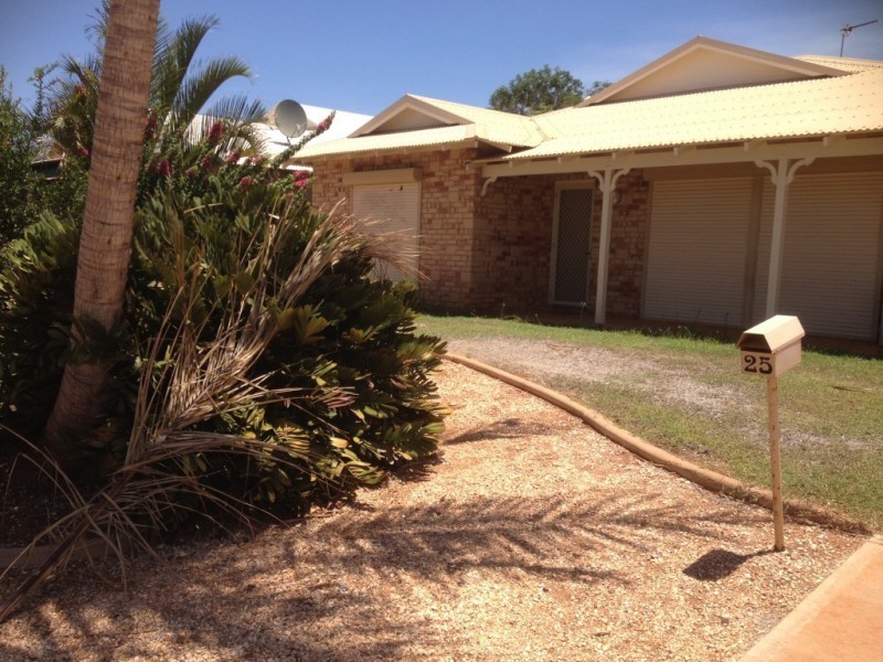 25 Stickney Way, Baynton WA 6714