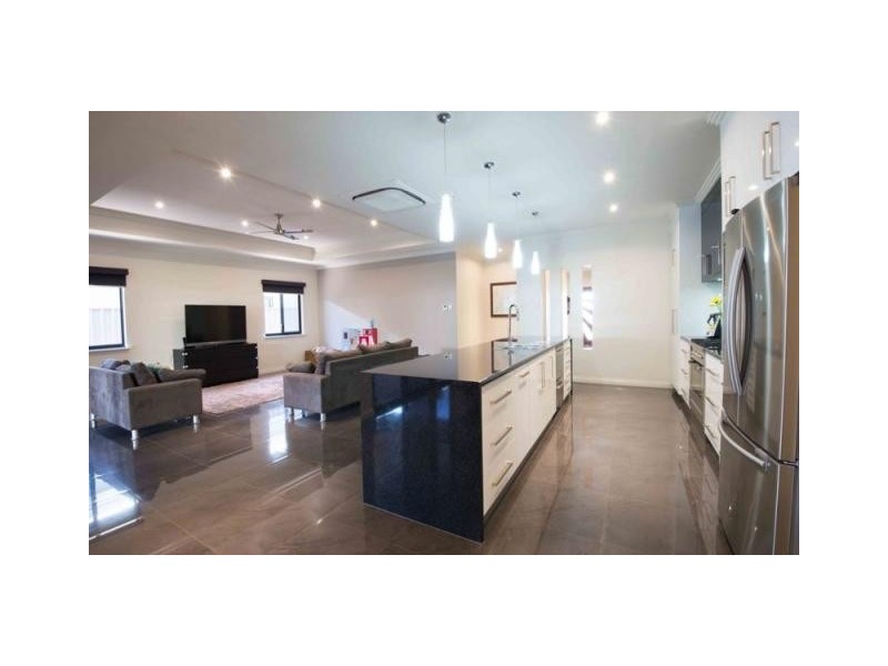 77 Bajamalu Drive, Baynton WA 6714