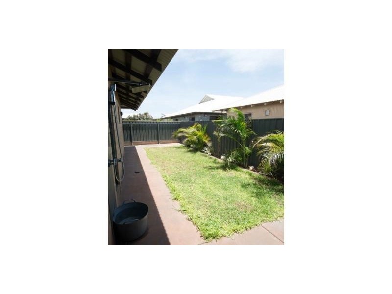 77 Bajamalu Drive, Baynton WA 6714