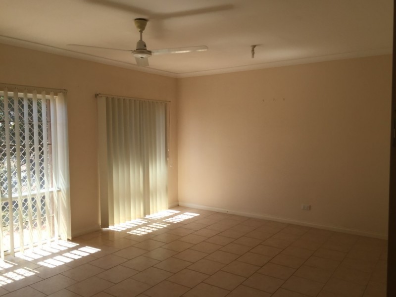 2b Wedge Place, Millars Well WA 6714