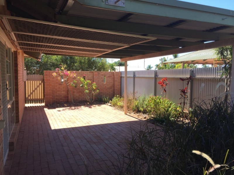 2b Wedge Place, Millars Well WA 6714