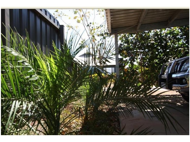 1/8 Yirrawari Street, Baynton WA 6714