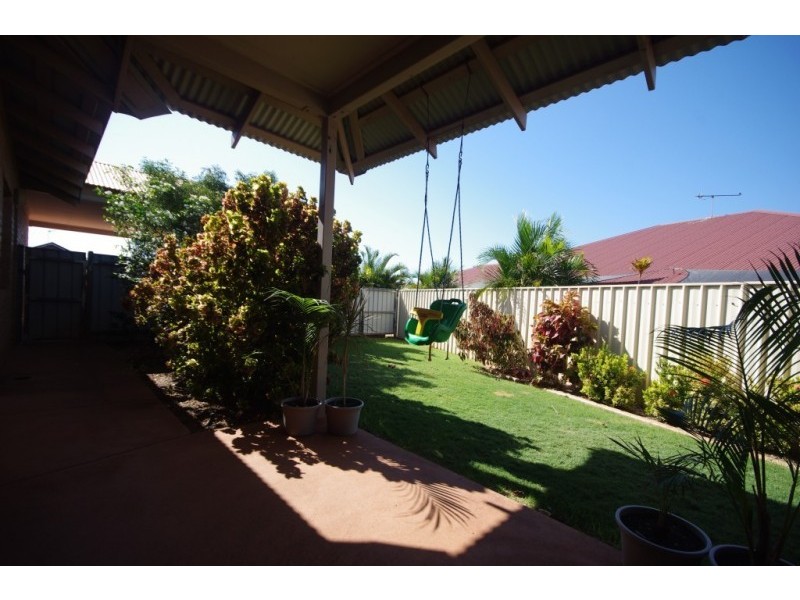 3 Lilly Parade, Baynton WA 6714