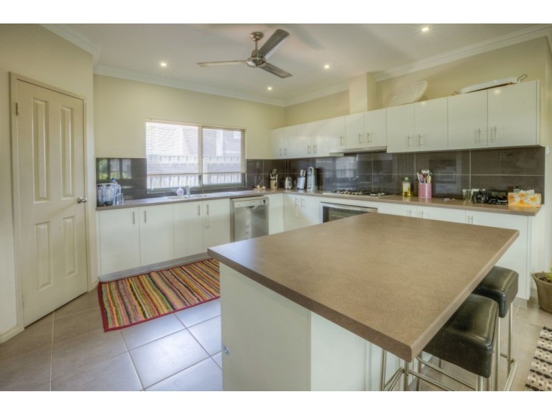 17 Nyamina Road, Baynton WA 6714