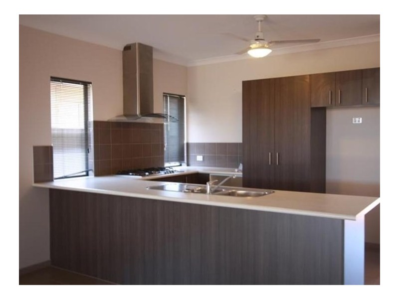 15 Balyarra Parkway, Baynton WA 6714