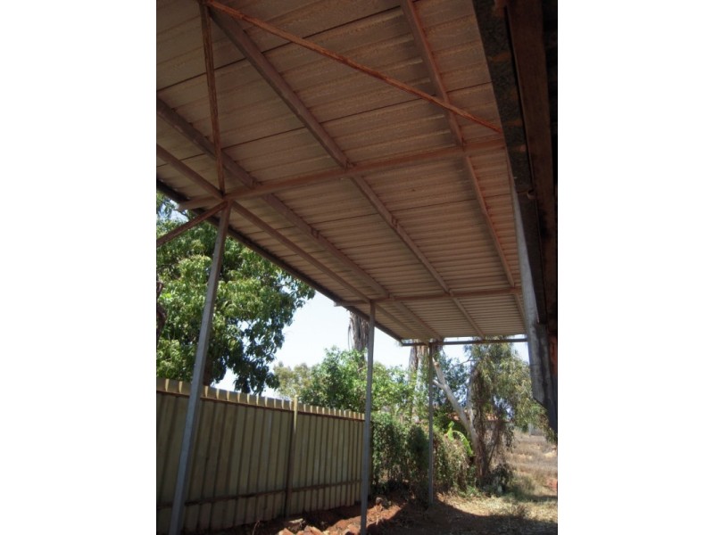 6 Stuart Crescent, Dampier WA 6713