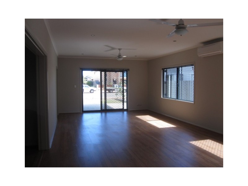 13 Euro Boulevard, Baynton WA 6714