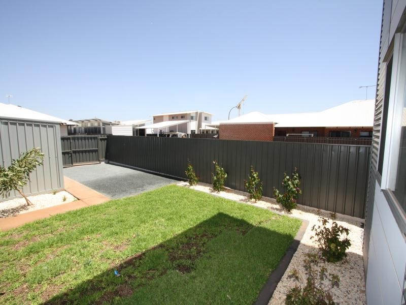 59 Tharnda Road, Baynton WA 6714