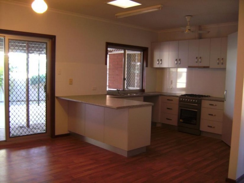 27 Tambrey Drive, Nickol WA 6714